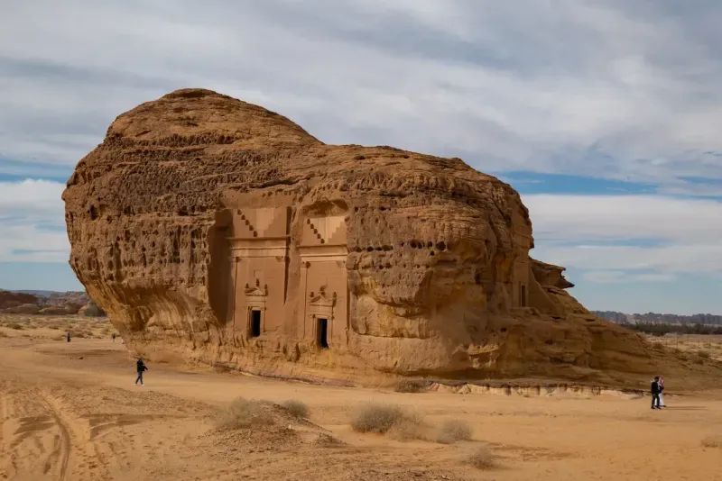 Saudi Arabia Trip Package: AlUla, Tabuk & Red Sea Escape